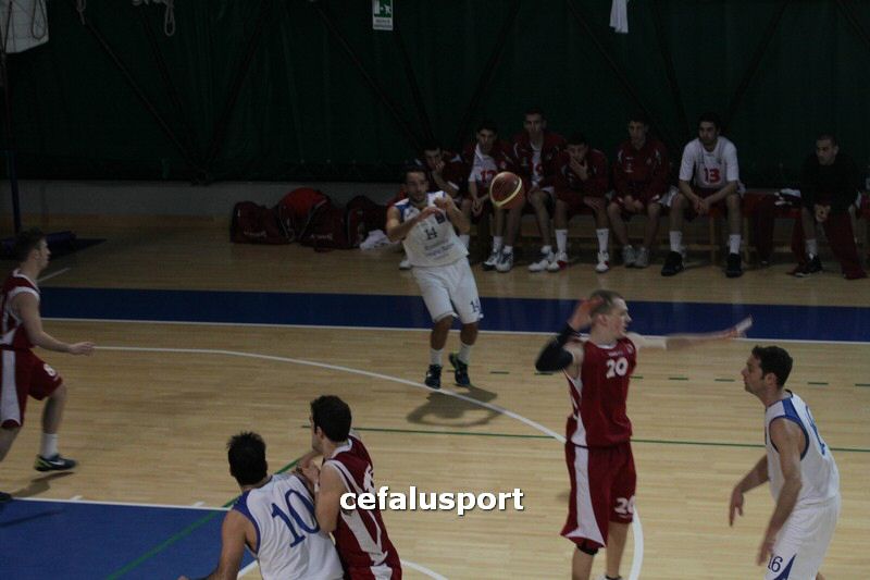 120304 sport 452_tn.jpg